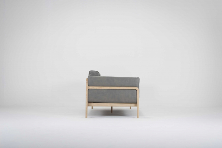 Gazzda Fawn sofa 3-zits whitewash Main Line Flax Archway