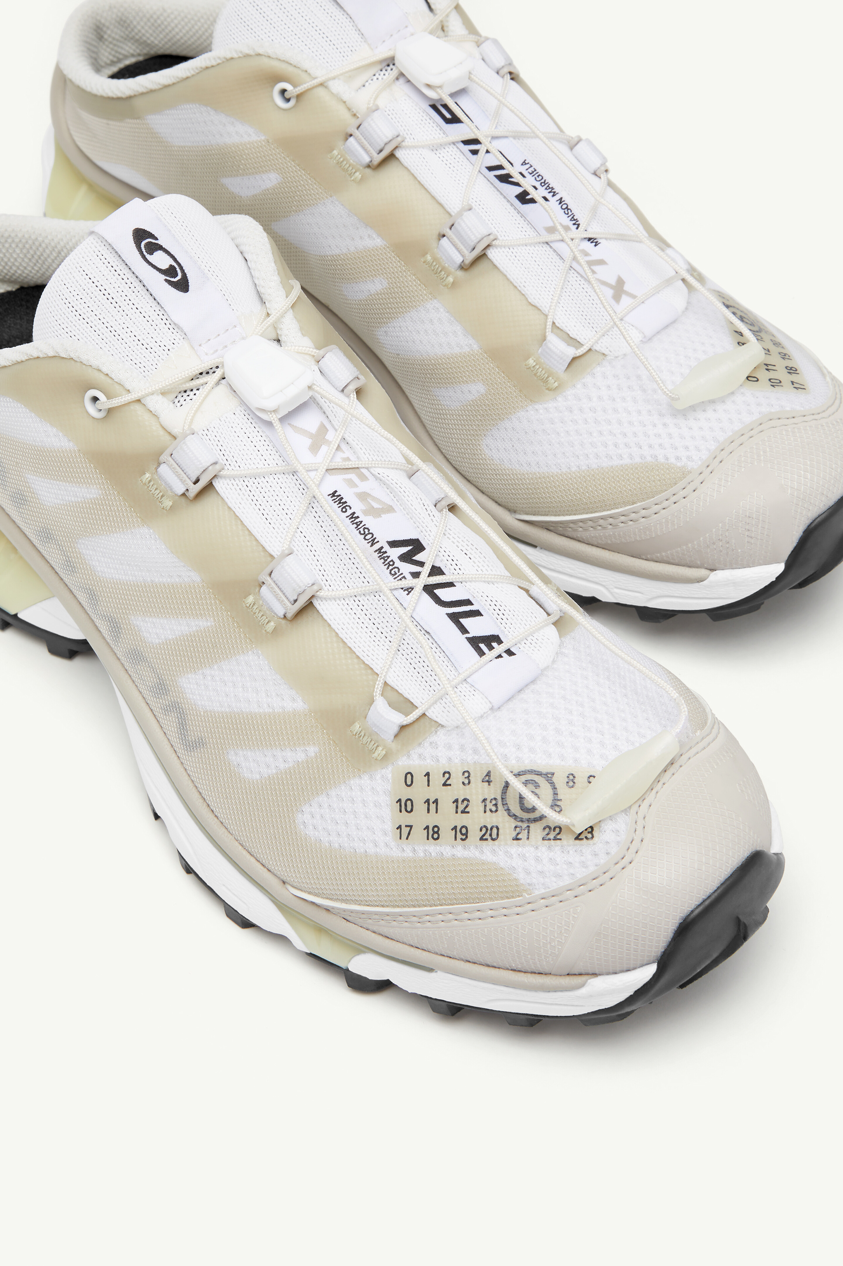 XT MULE 4 MM6 / SALOMON Blanc, vert et argenté