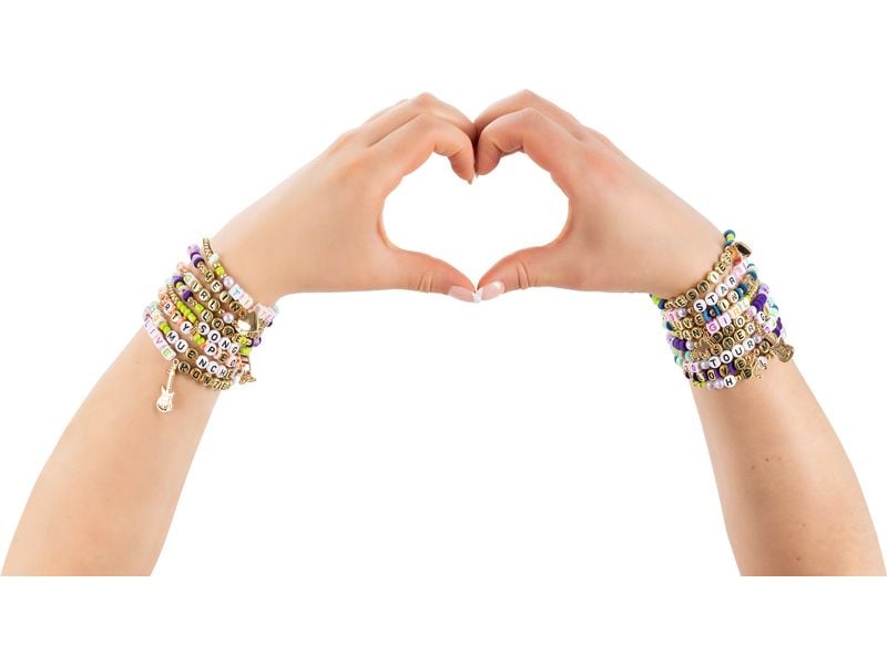 MAXXmee Bastelset für Armbänder 2400 Teile Kreativset mit farbenfrohen und einzigartigen Perlenschmuck