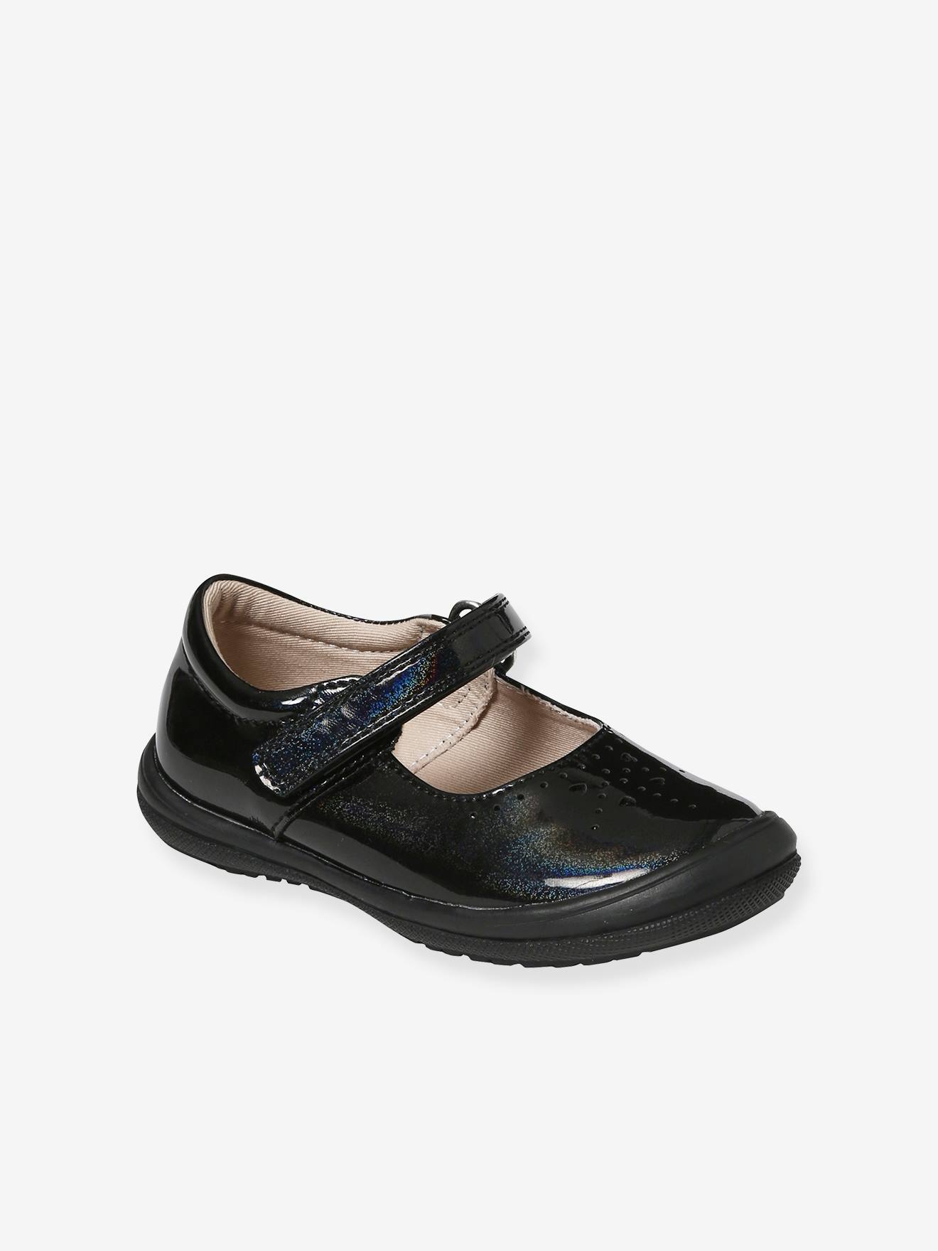 Sapatinhos infantis de verniz com fecho de velcro para meninas.