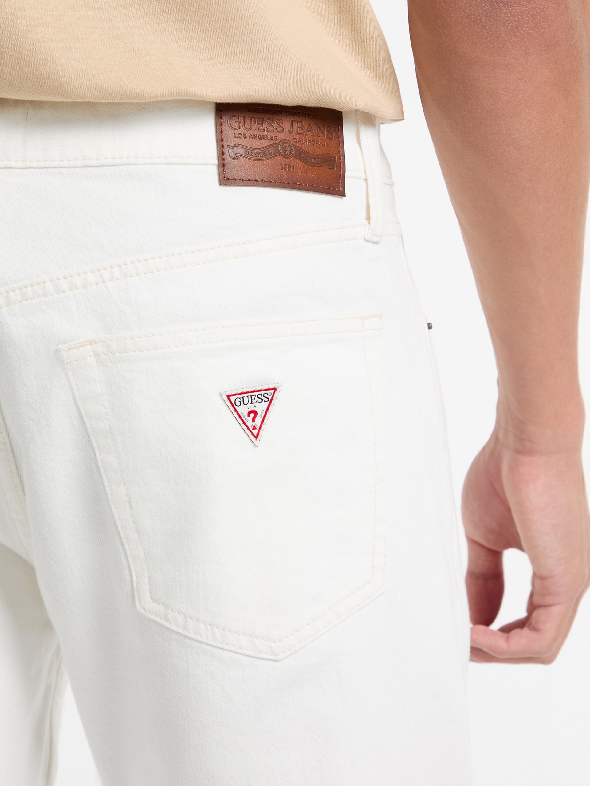 Calça jeans G16 de perna reta