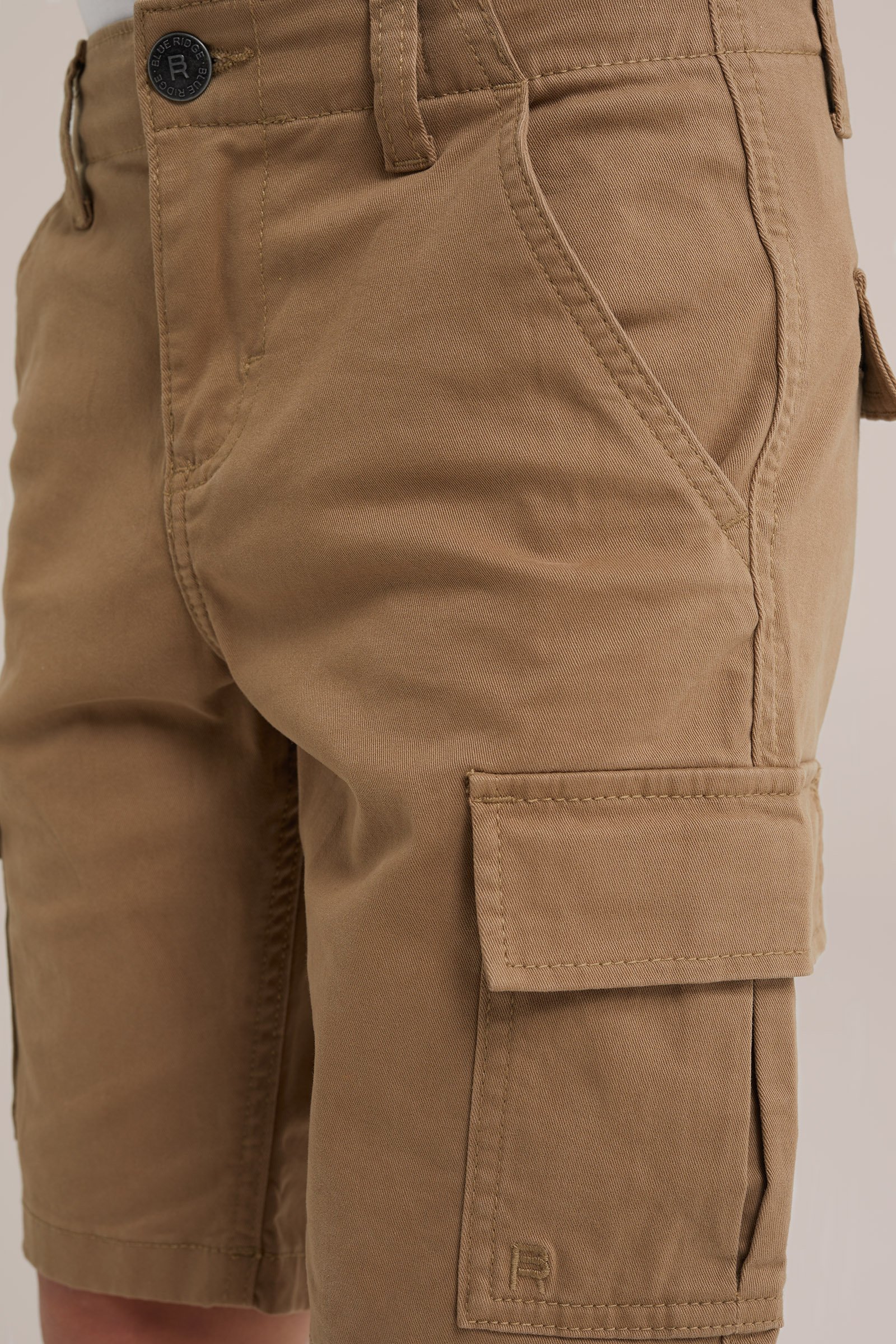 Jongens short met cargozakken Blue Ridge Lichtbruin