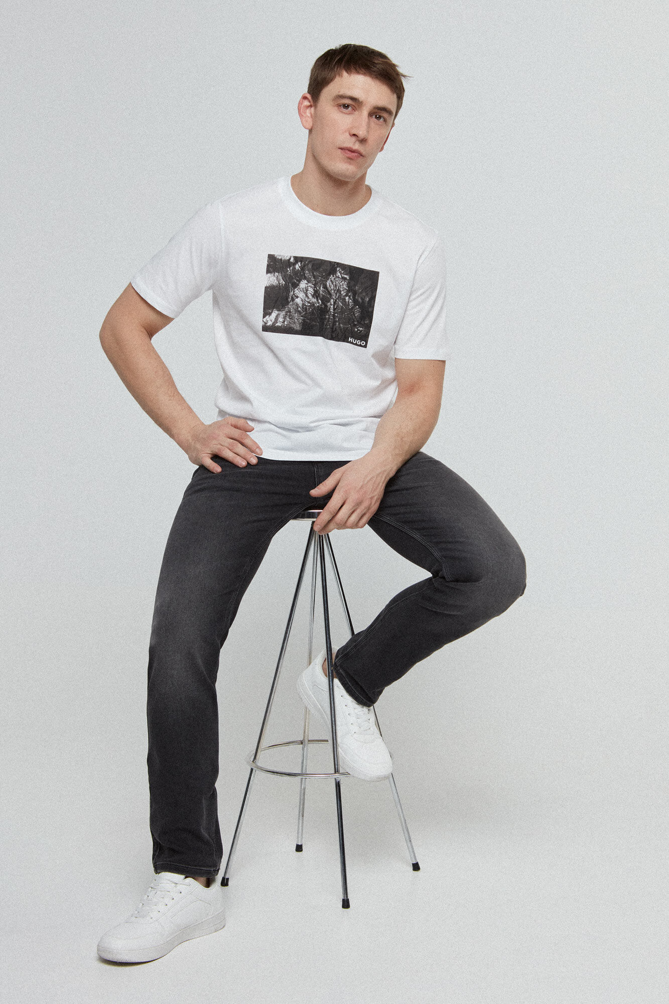 camiseta de gola redonda - branca