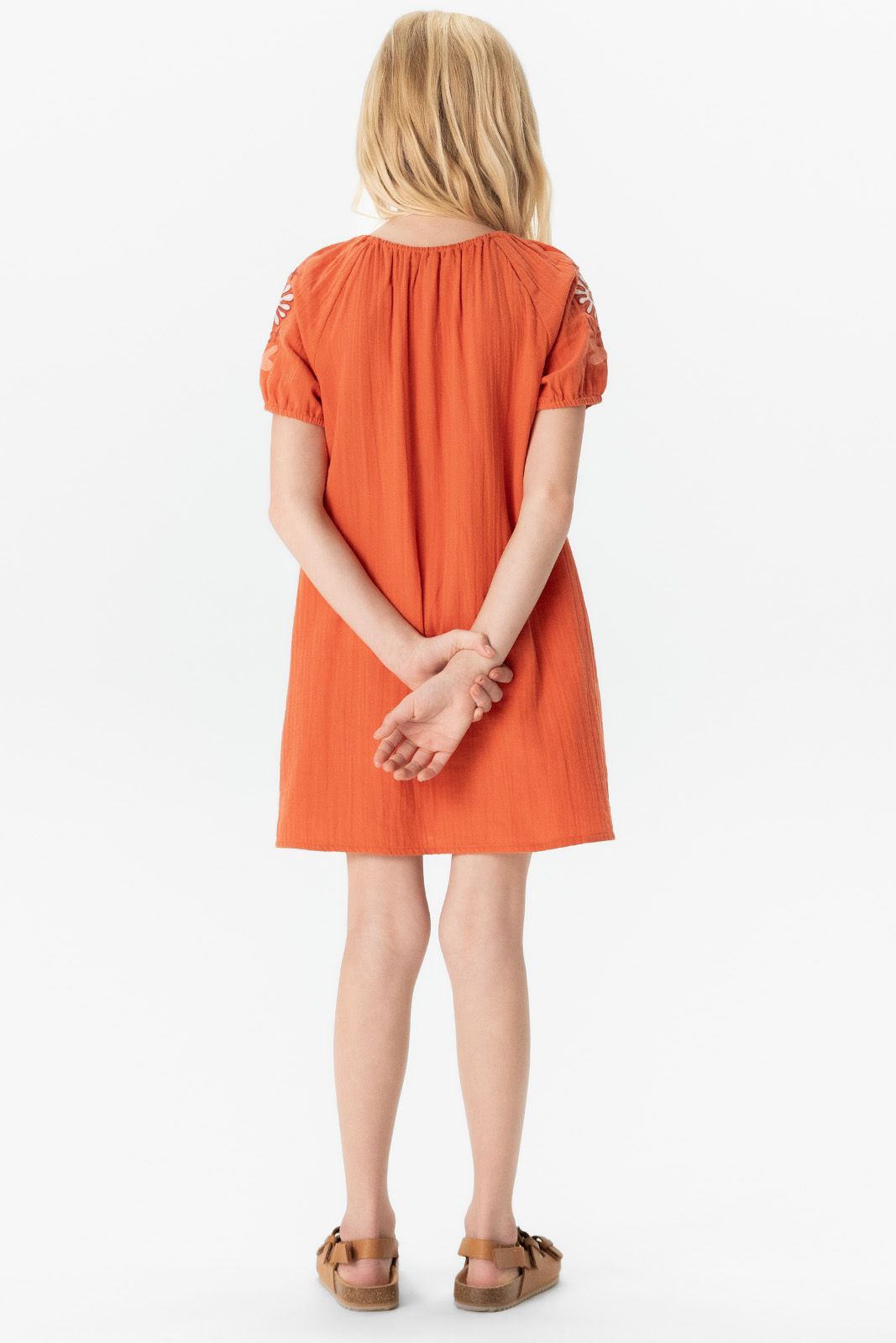 Warm oranje mousseline jurk met embroidery