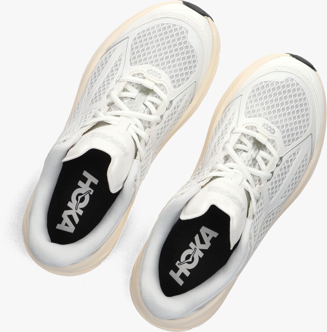 witte hoka lage sneakers clifton one9