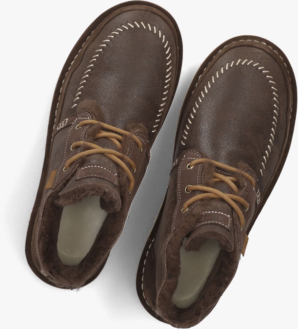 bruine ugg veterschoenen neumel crafted regenerate