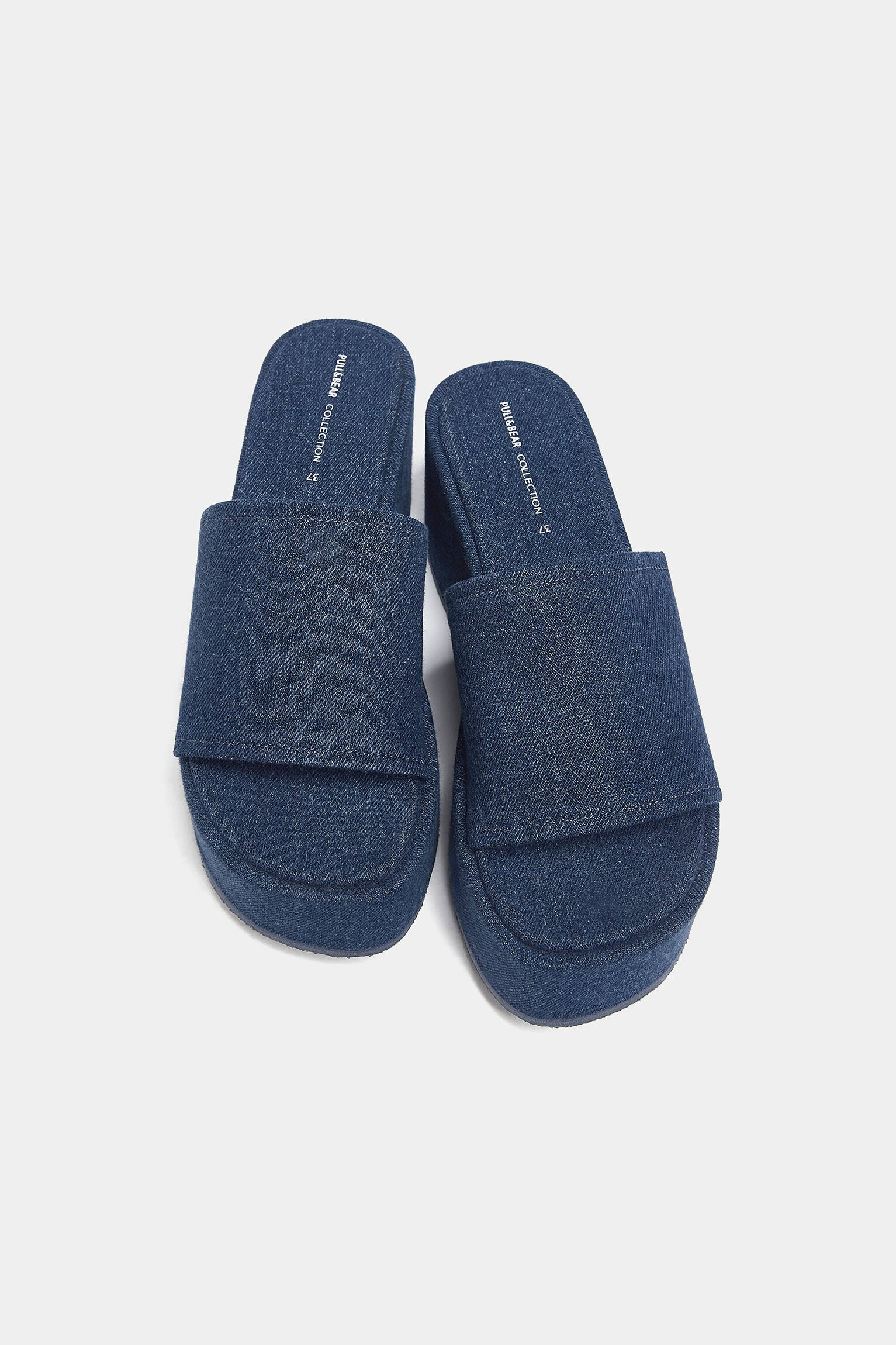 Sandália plataforma em jeans - azul marinho
