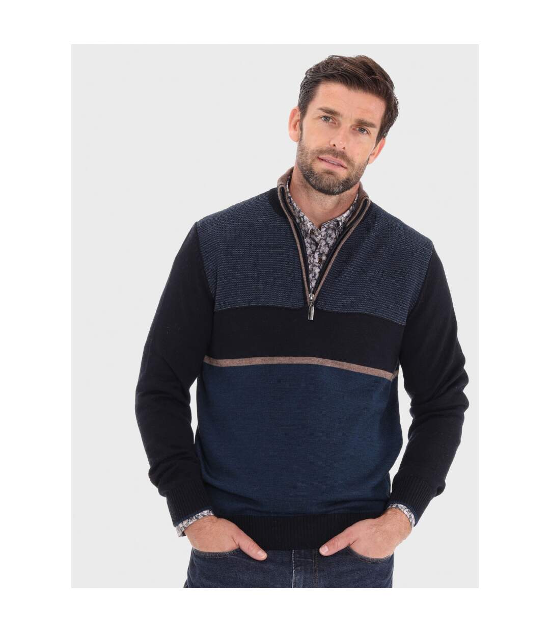Pull fantaisie col chz