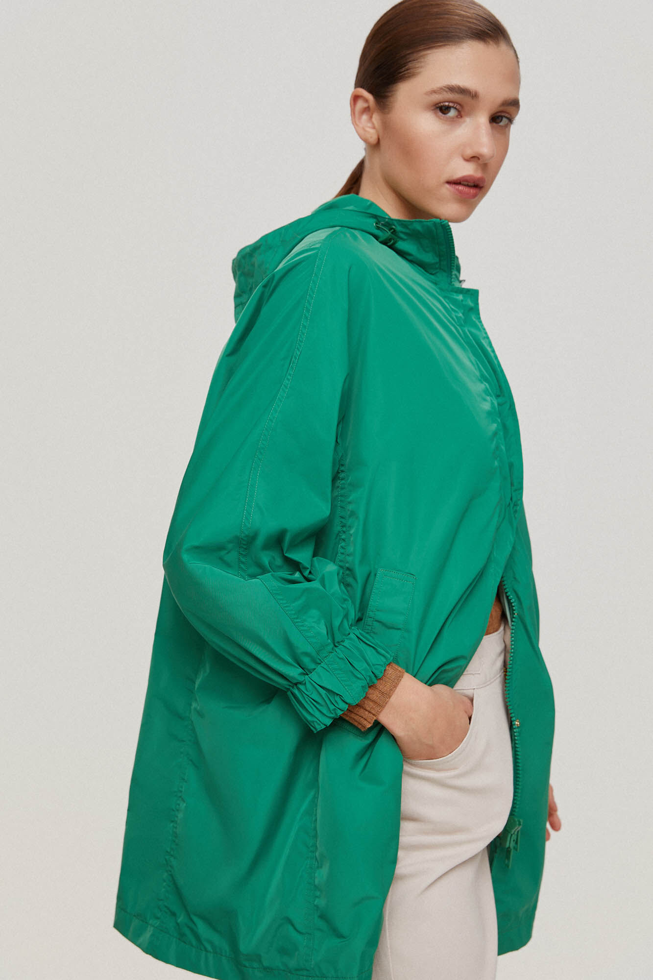 Capa de chuva com capuz - Verde