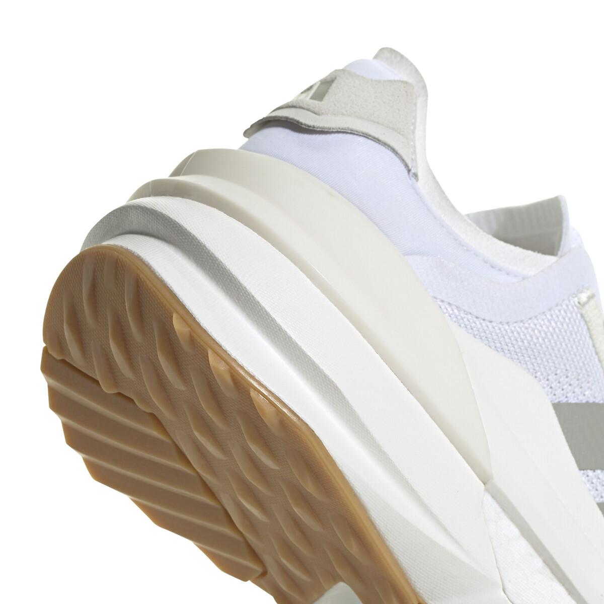 ADIDAS ROUPAS ESPORTIVAS<br>Tênis Avryn_X