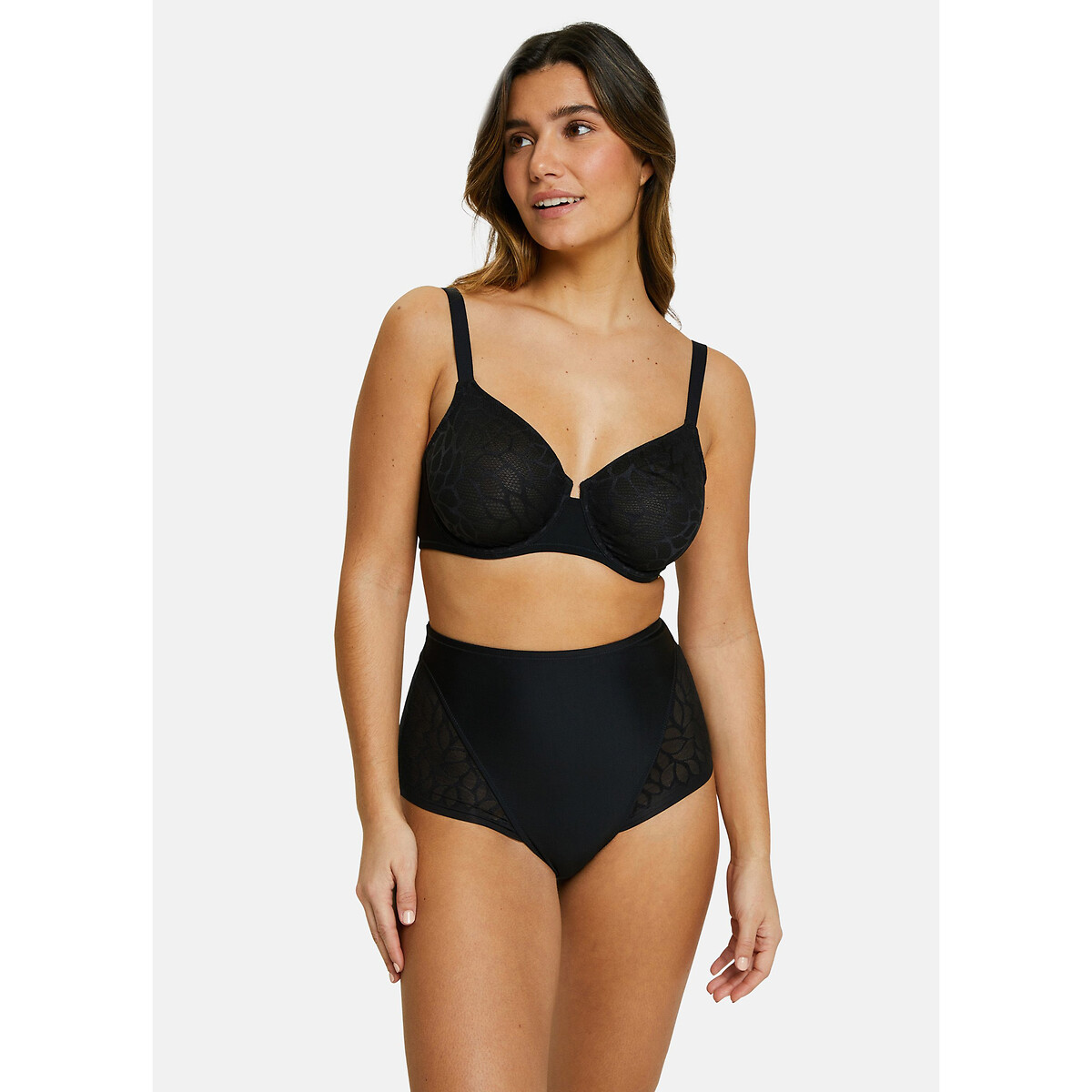 SANS COMPLEXE<br>Curvas Perfeitas Deslizantes