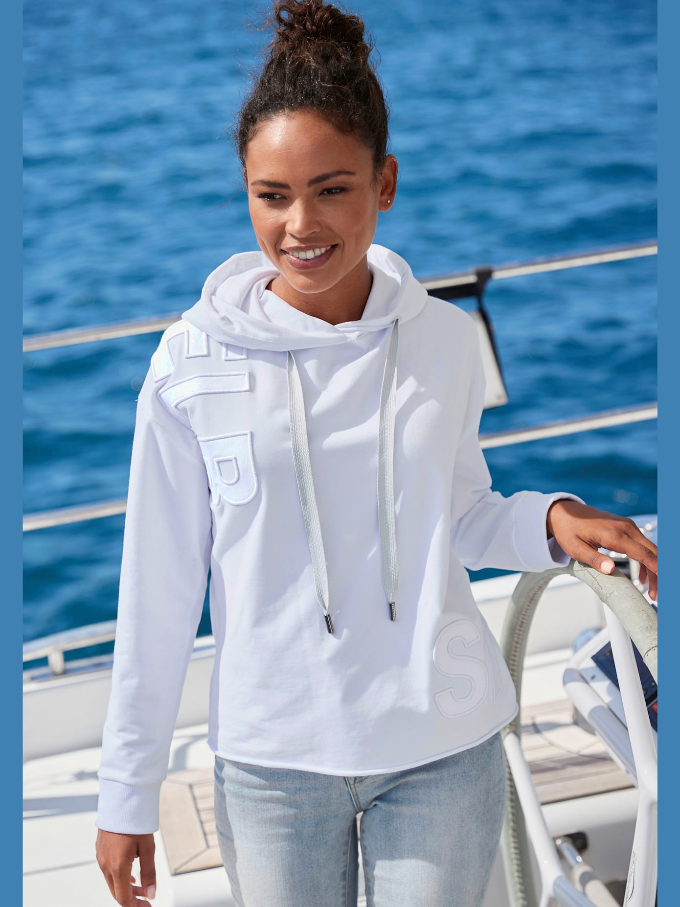 Sweatshirt à capuche capuche avec cordon