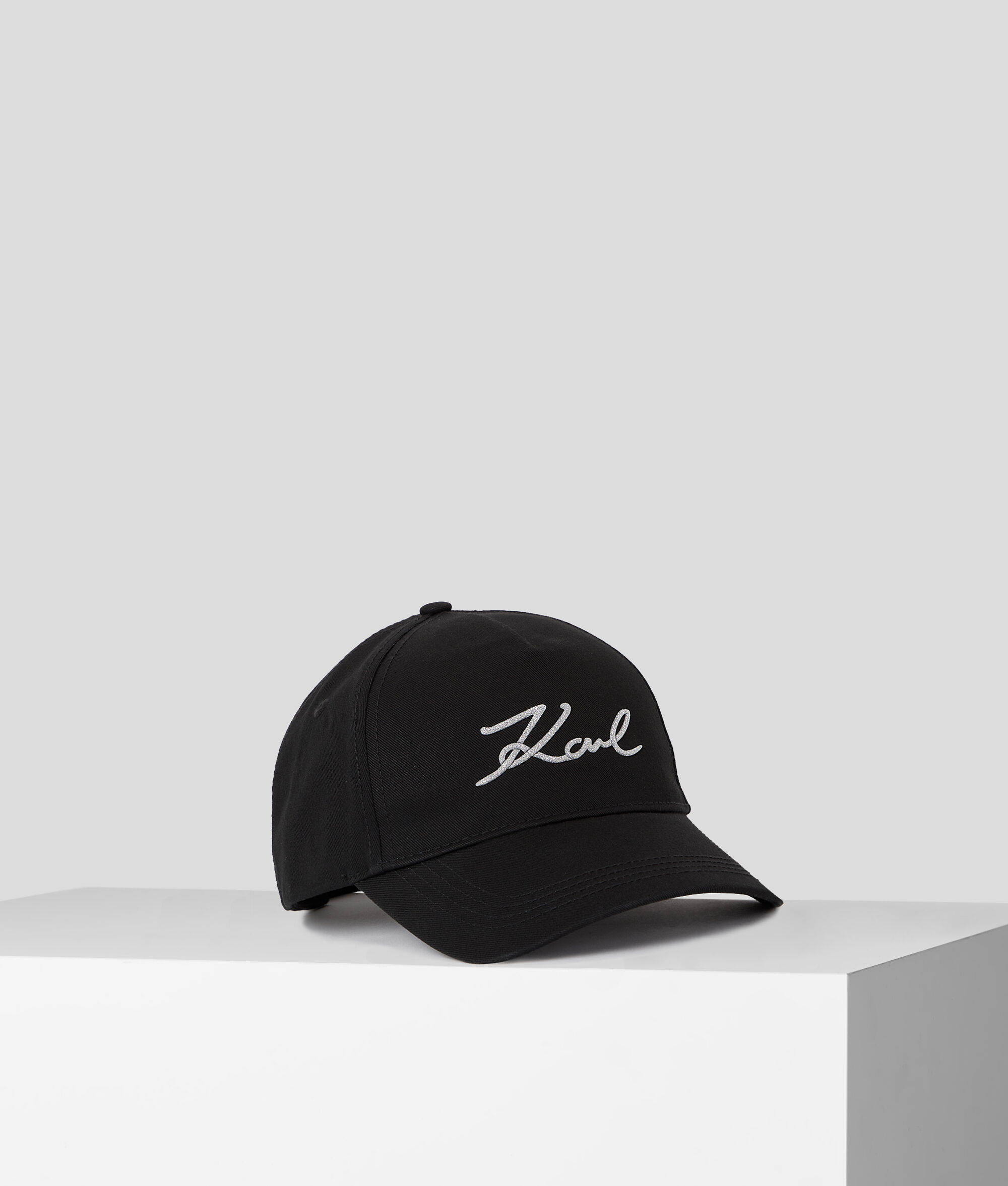 CASQUETTE SCINTILLANTE K/SIGNATURE