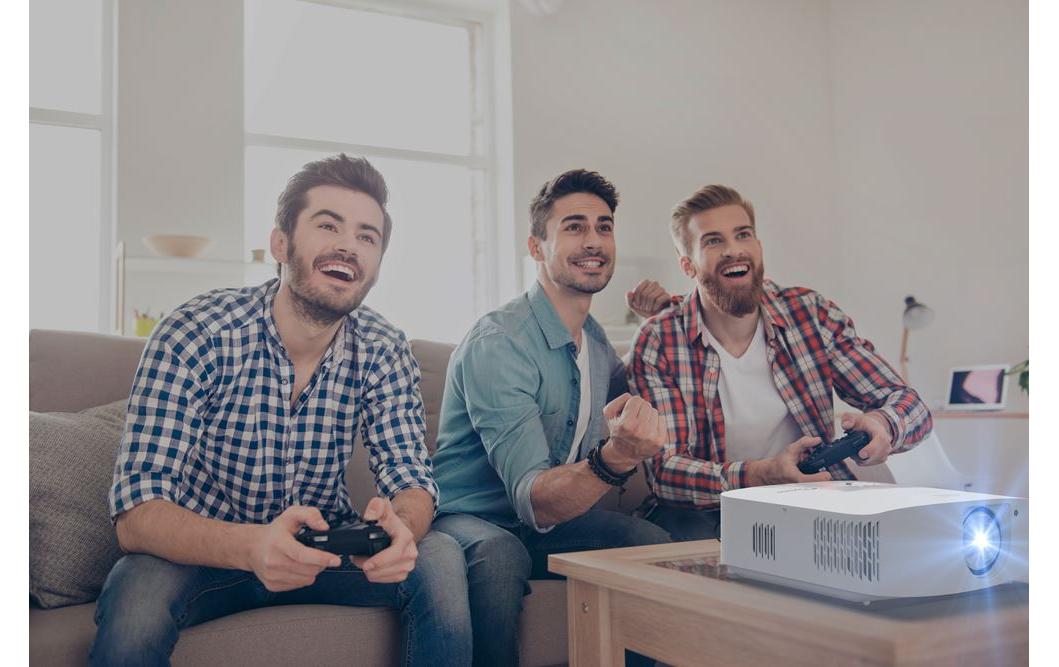 Kurzdistanzprojektor UHD35STx<br>4K UHD Gaming und Home Entertainment Kurzdistanz-Projektor