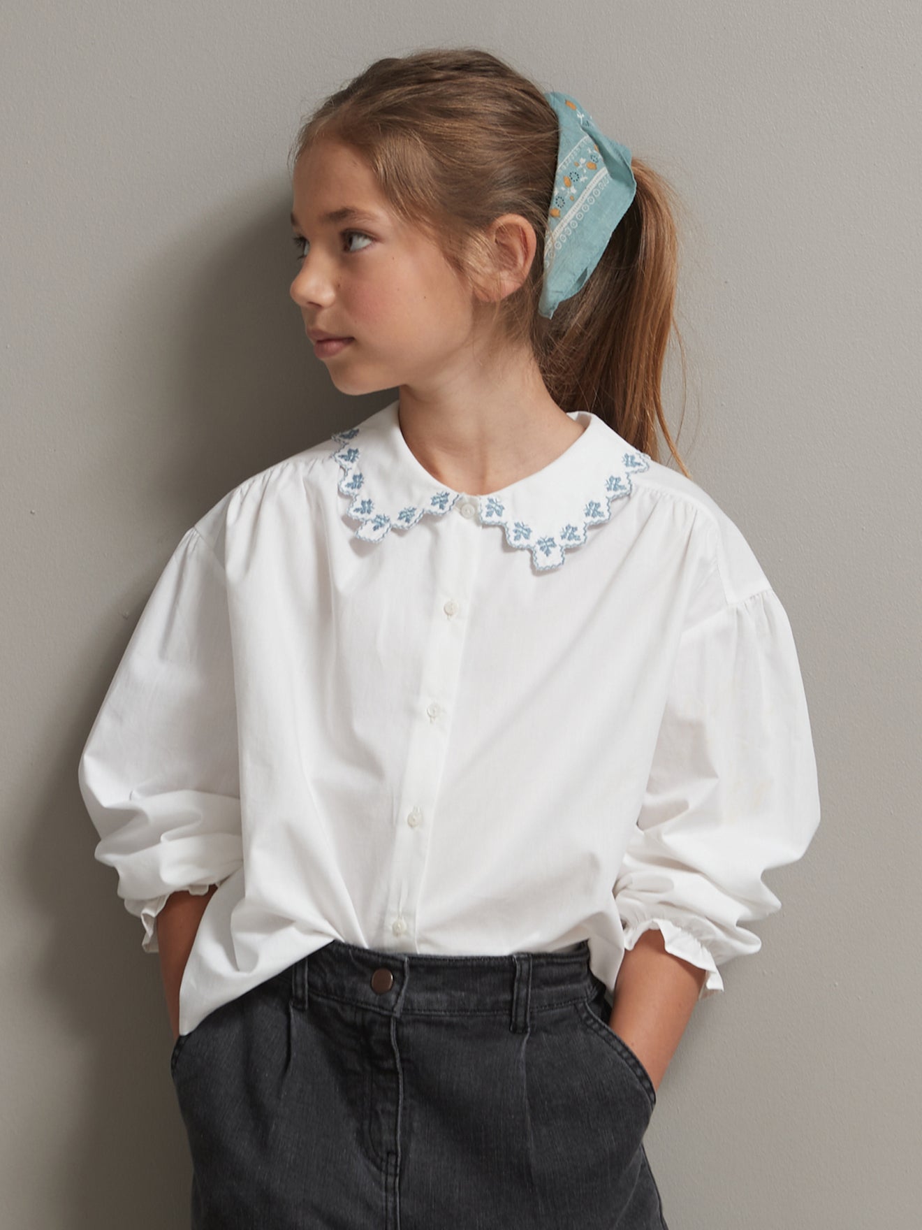 Chemise Fille en popeline brodée