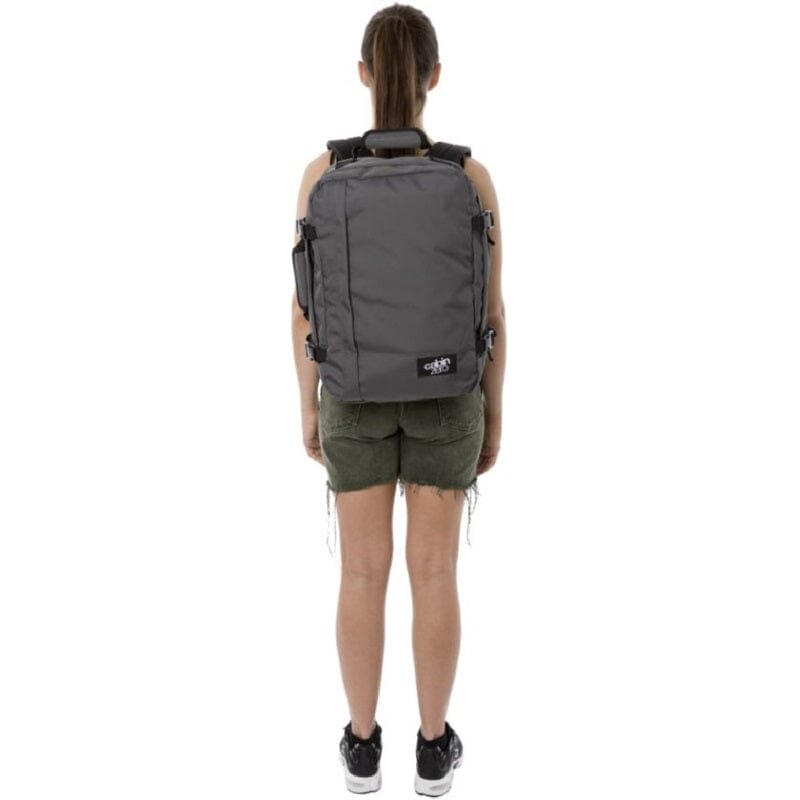 Cabin Zero Classic Ultralight Cabin Bag 36L Original Grey