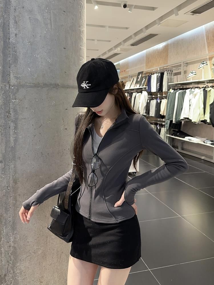 Cloud Nine - Slim fit jack met opstaande kraag en rits
