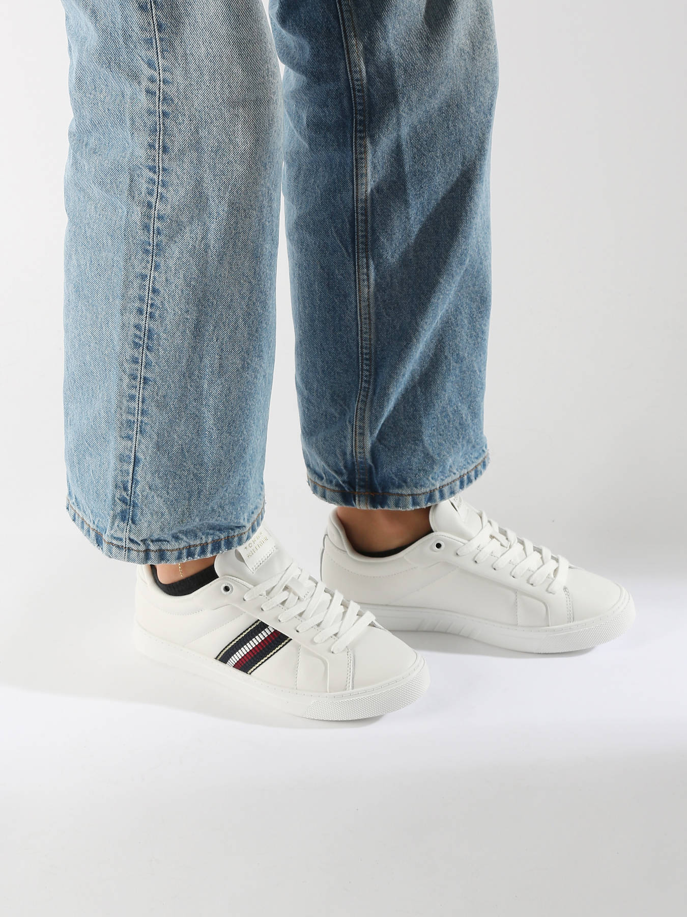 Sneakers en cuir TOMMY HILFIGER