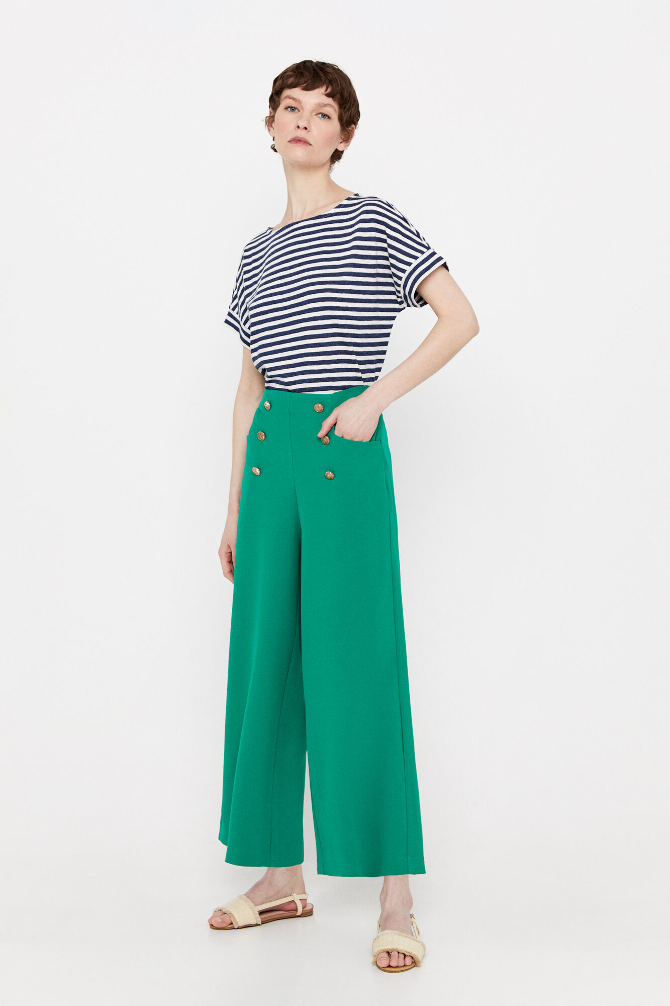 Calça cropped com botões - Verde escuro