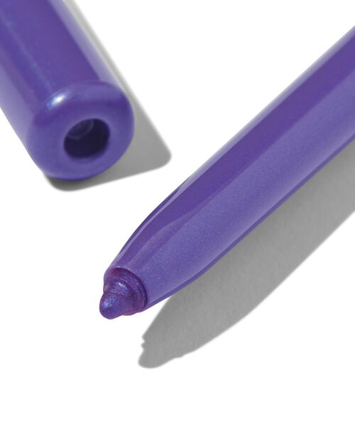 eye-liner violet métallisé