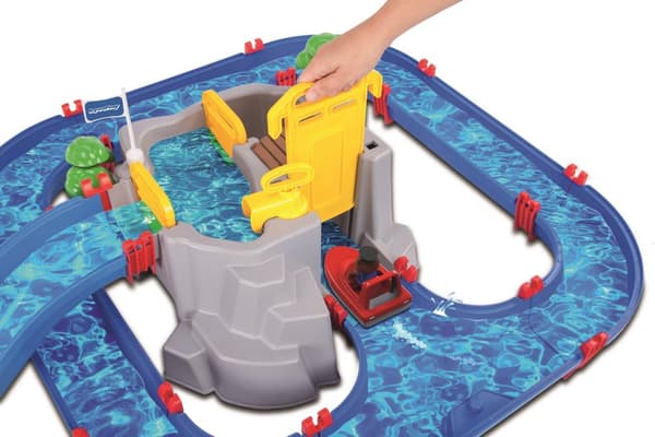 Slusesett, Mountain Lake, AquaPlay