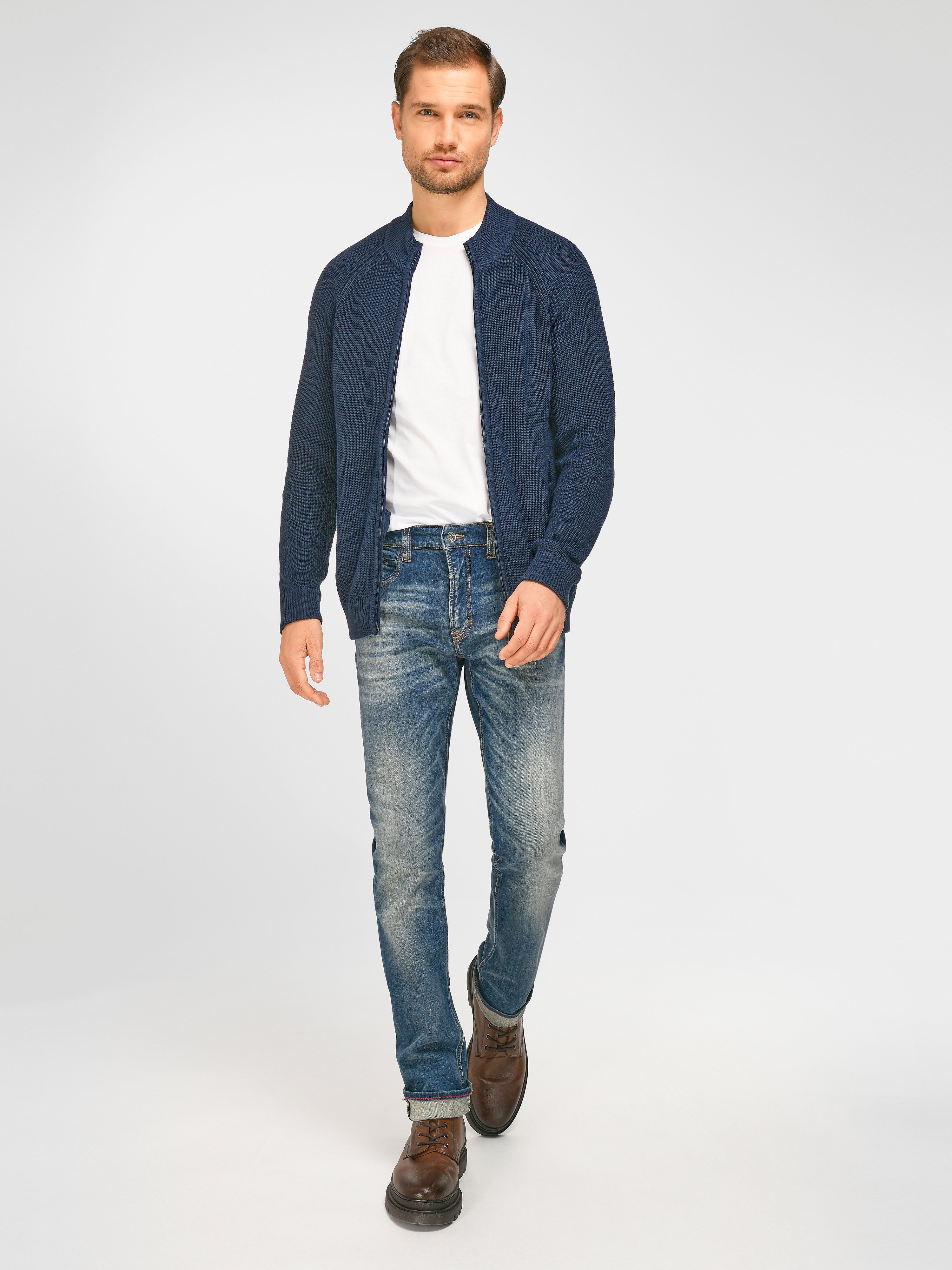 Strickjacke