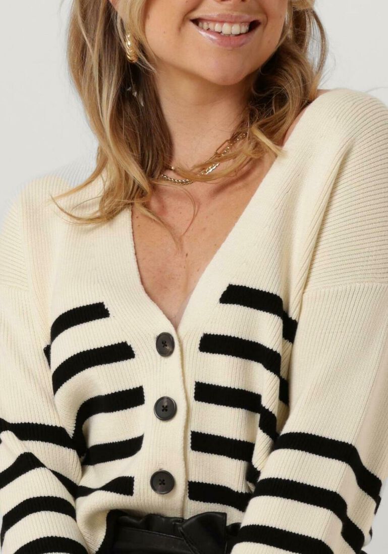 NOTES DU NORD creme notes du nord vest gaia cardigan