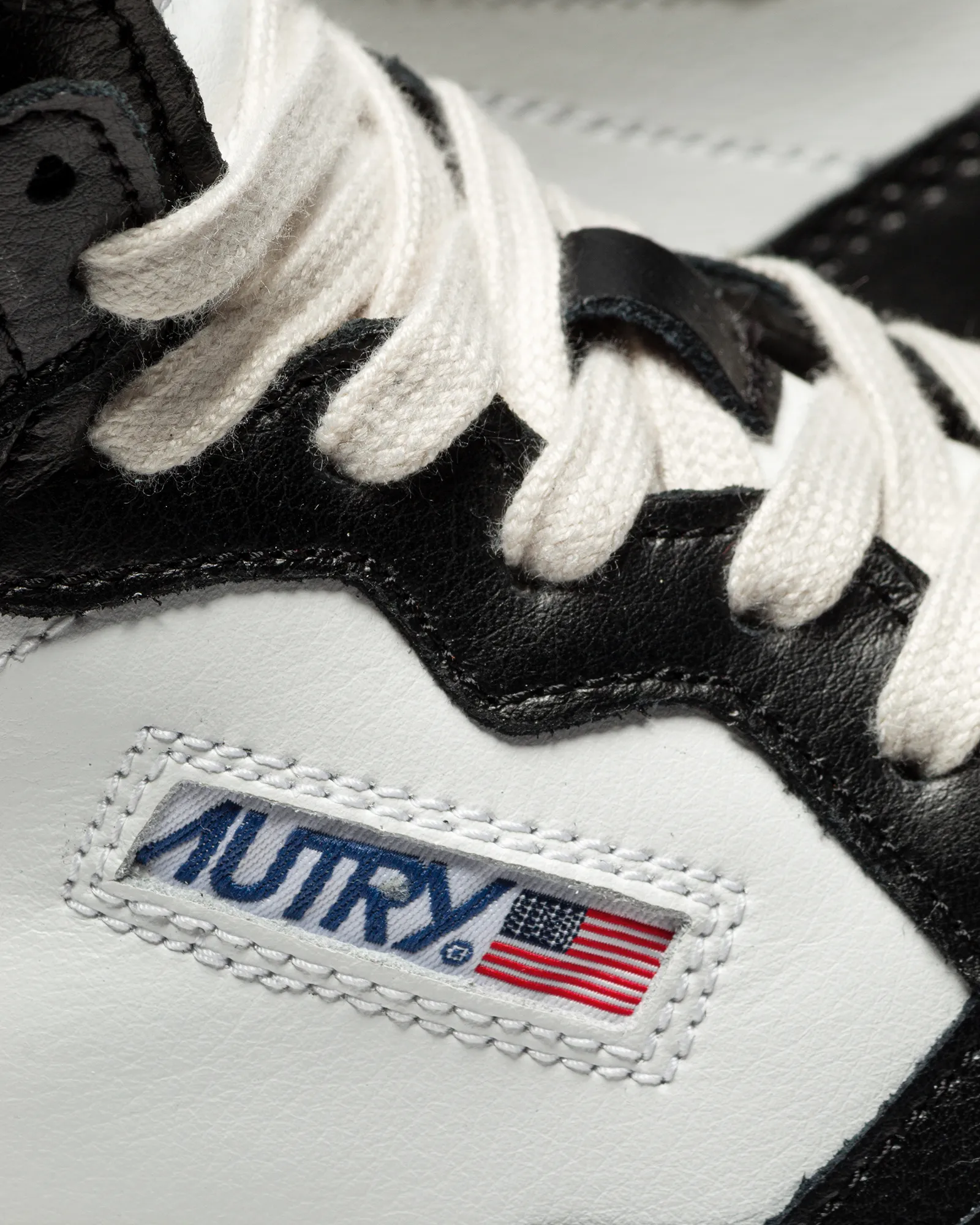Autry Action Shoes Autry Mid