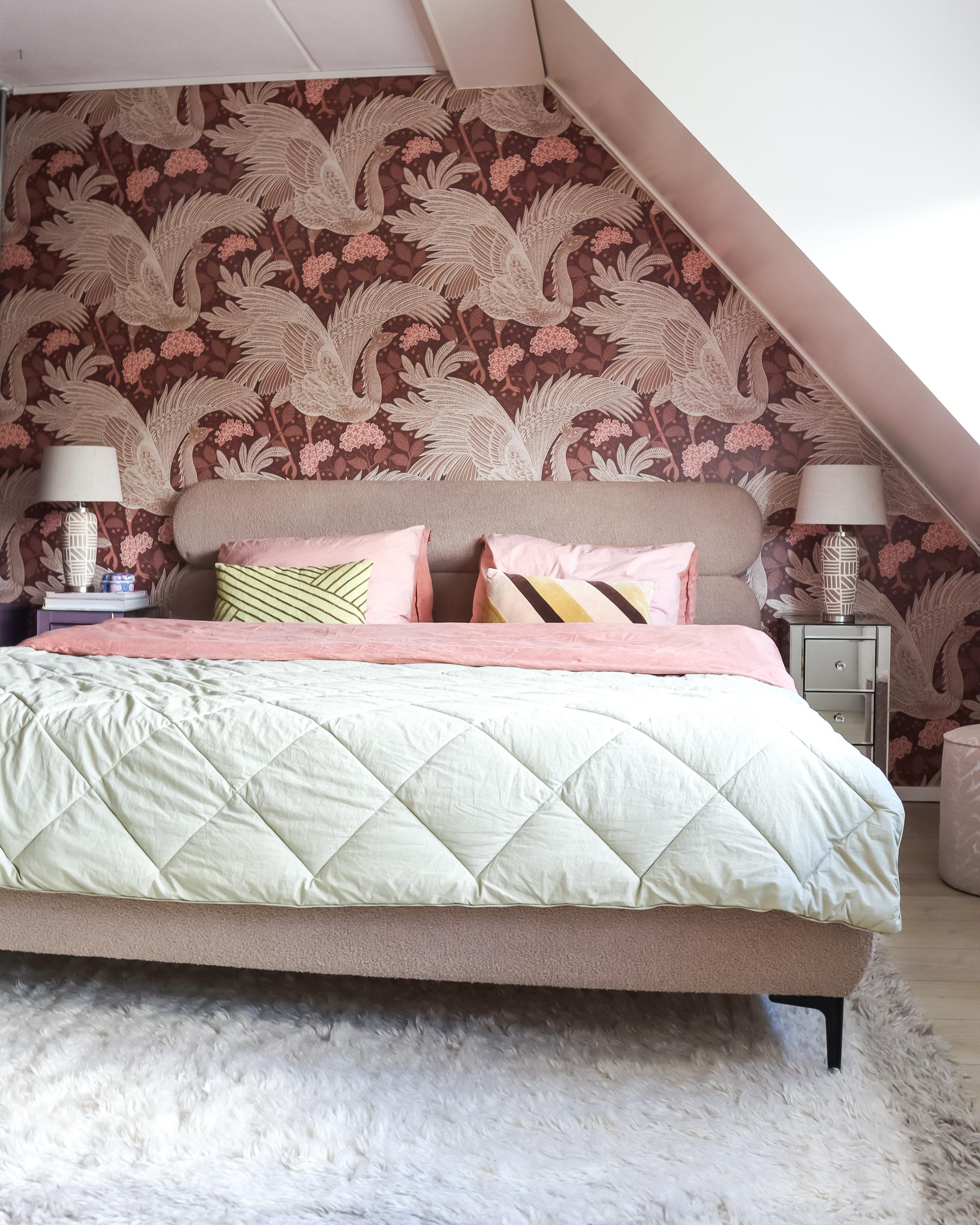 Bed Bouclé LESSAY 180 x 200 cm Taupe