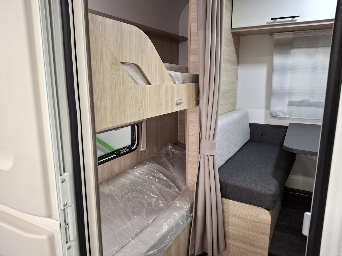 Caravelair Alba 426 family 2023 caravan