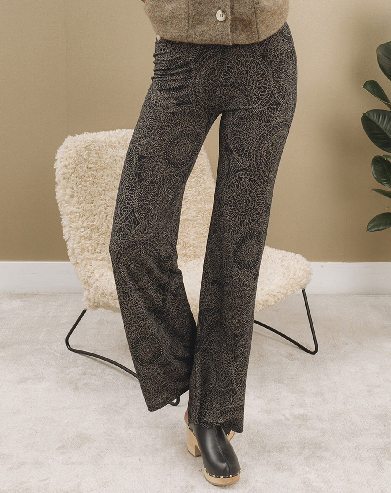 Lauren Vidal Pantalon Store imprimé rosace noir