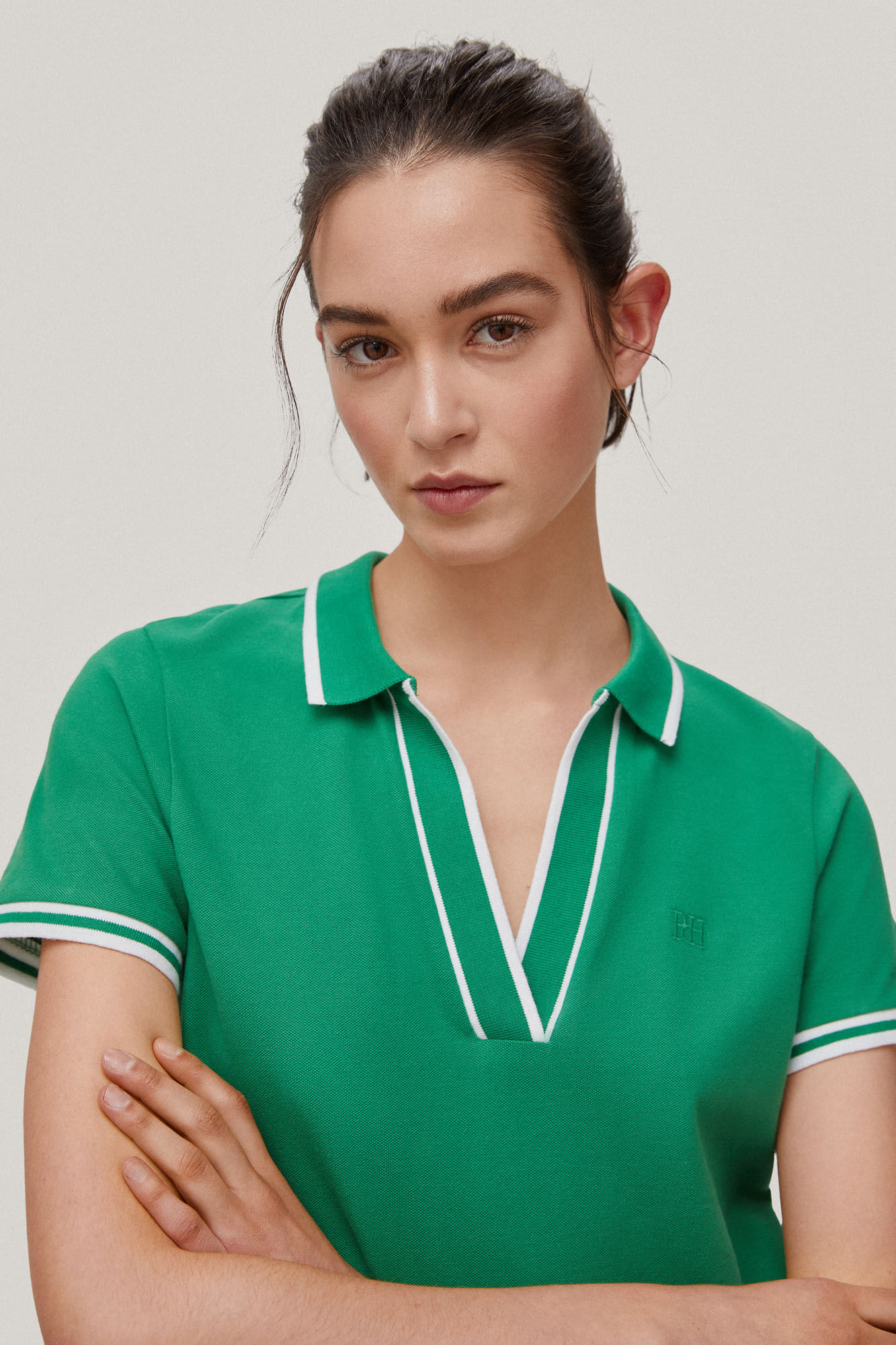 Camisa polo de manga curta com decote profundo - Verde