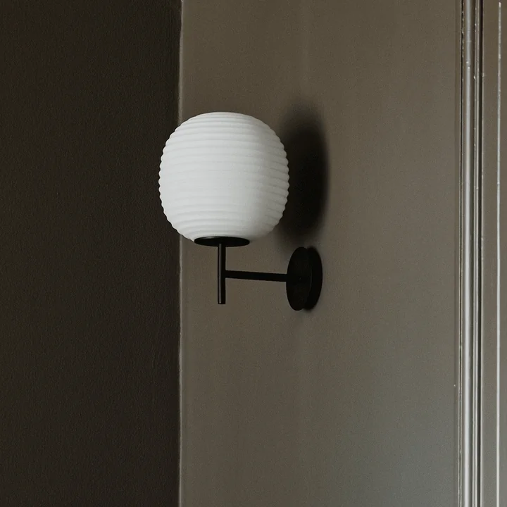 New Works - Lantern Wandleuchte small, weiss
