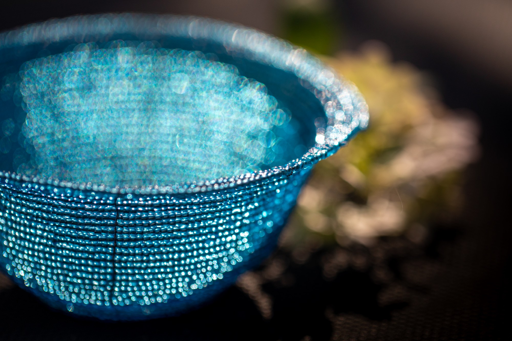 Schale aus Abalonen-Perlen, blau, Ø 13 cm, H 6 cm von fischer's lagerhaus