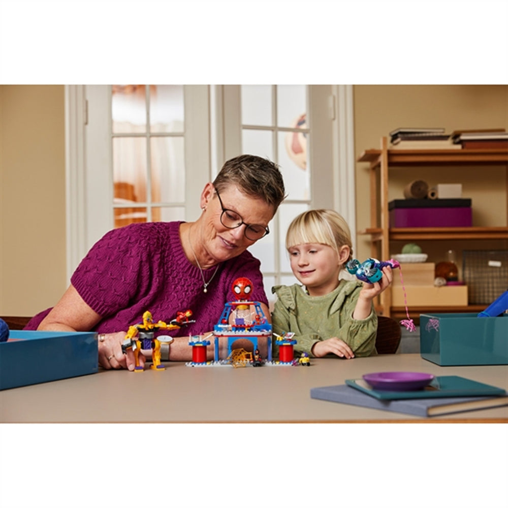 Køb LEGO® Marvel Team Spideys Netspinder Hovedkvarter