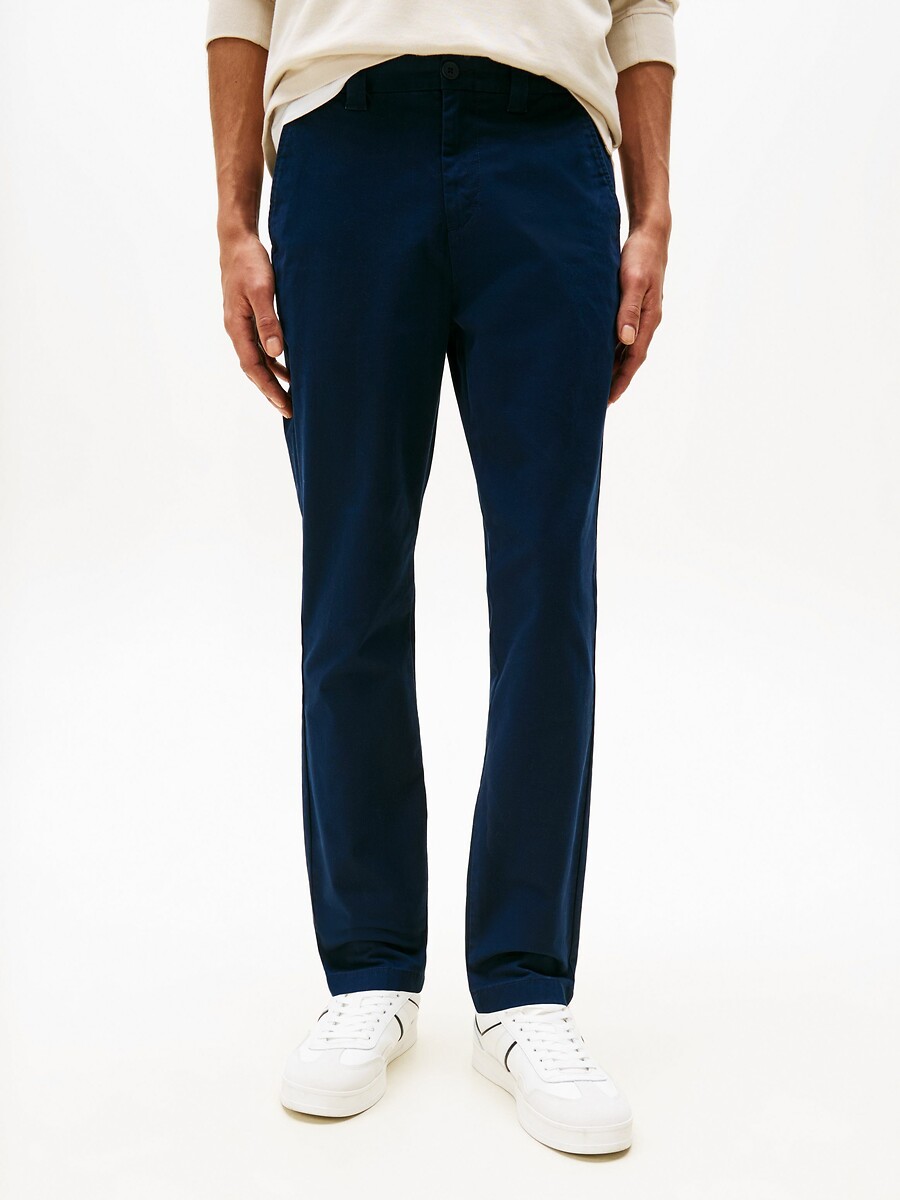 TOMMY JEANS<br>Chino Austin