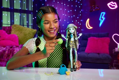 Monster High Scare-adise Island Dukke Frankie Stein
