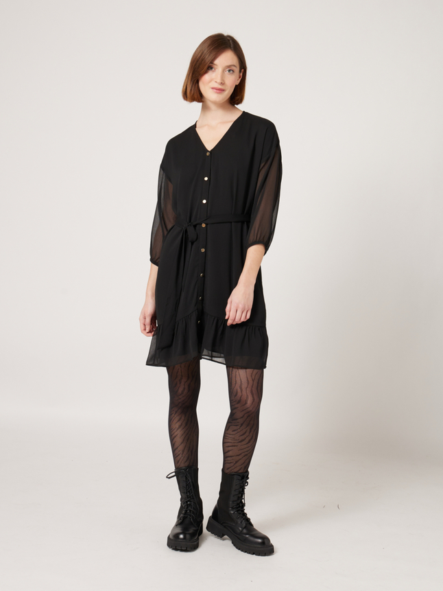 Robe courte cintrée