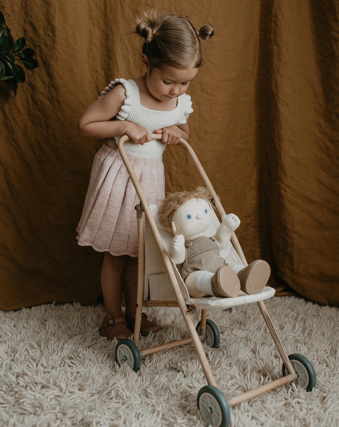 Stoffpuppe DINKUM - POPPET (35cm) in braun