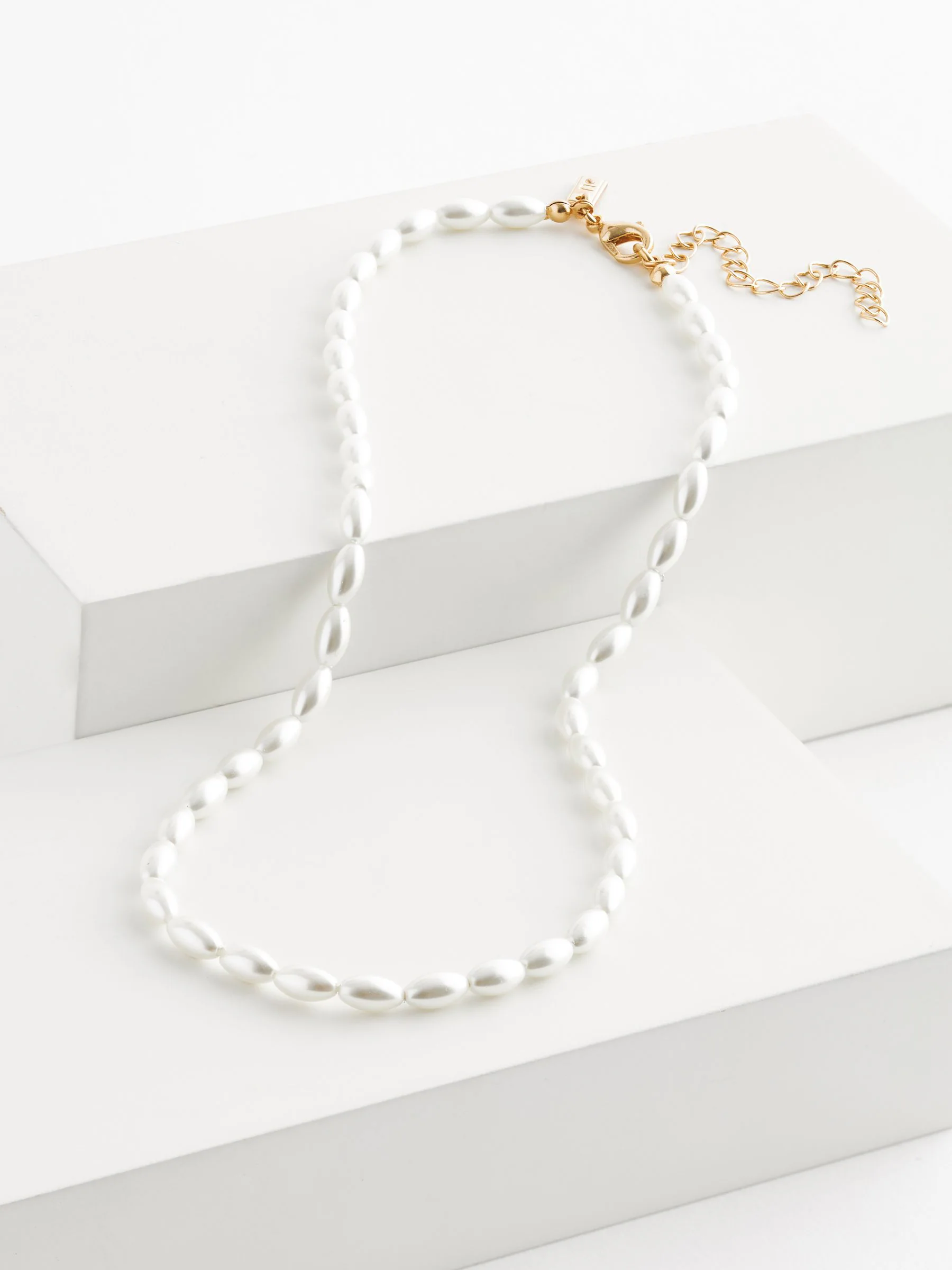 Wit - Pearl Effect Short Necklace