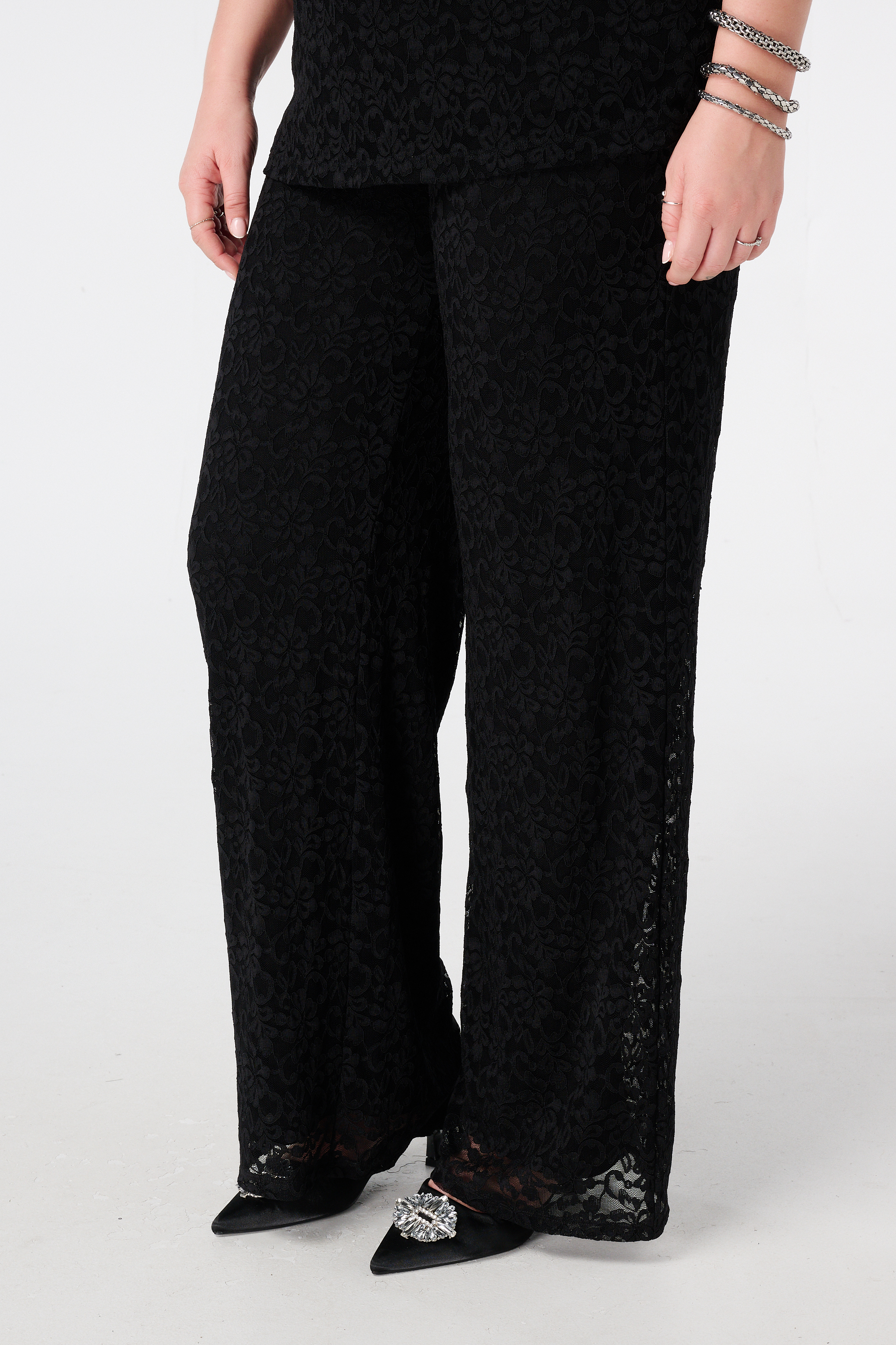 Wide leg broek van kant Zwart