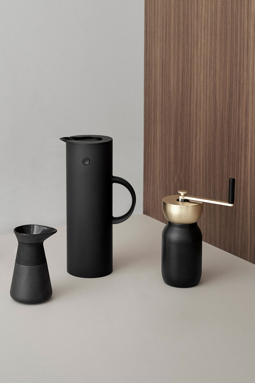 Stelton Isolierkanne 1l EM77
