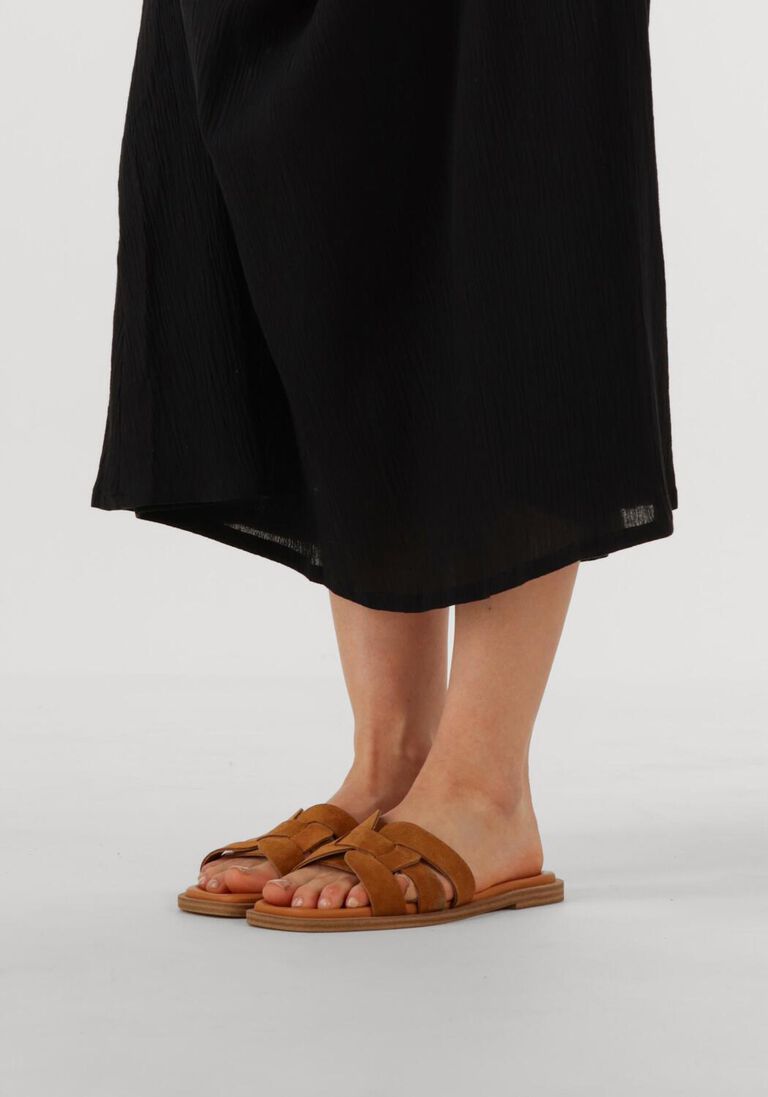 camel notre-v slippers 22730