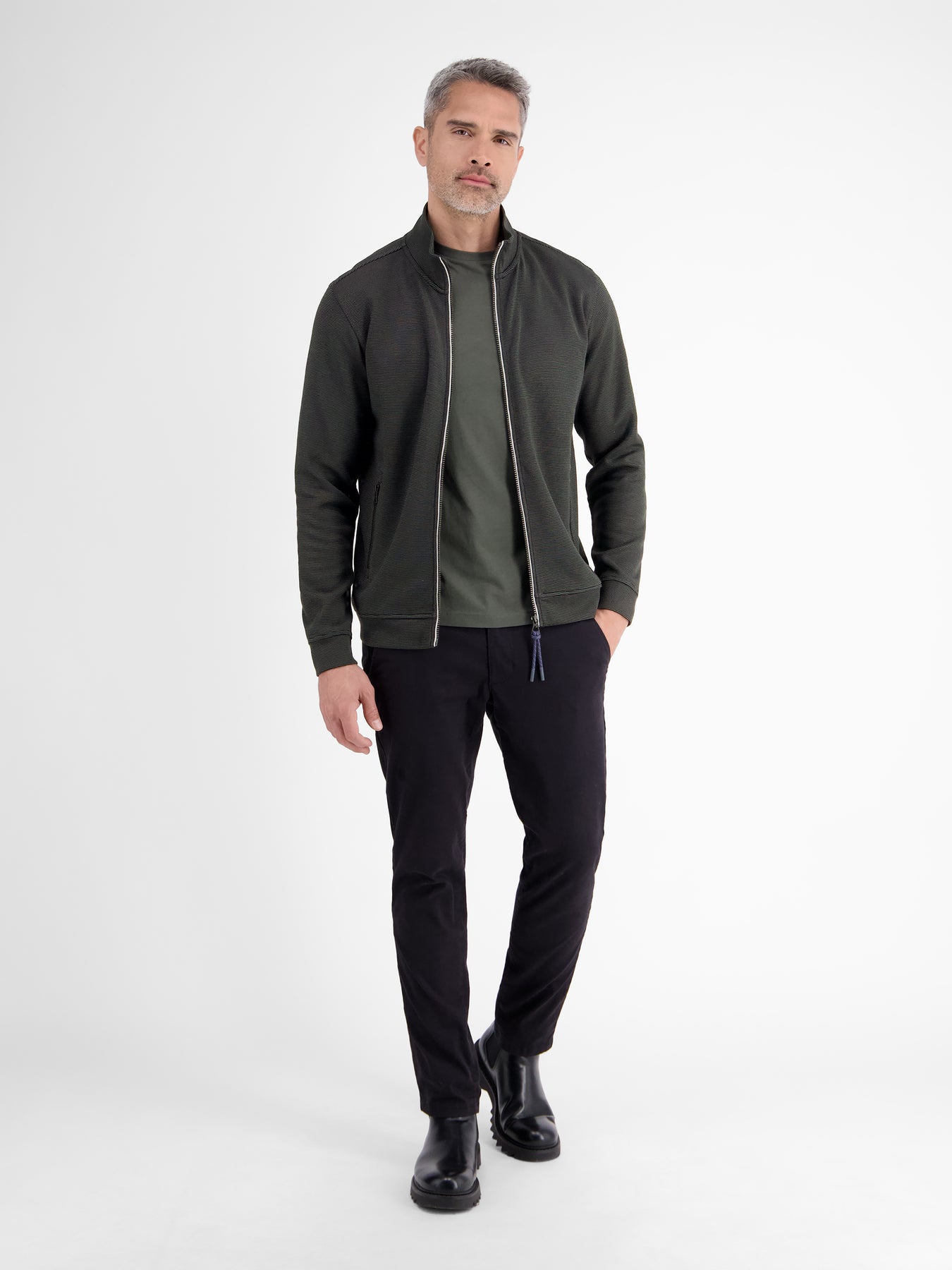 Sweatjacke in weicher Strukturqualität
