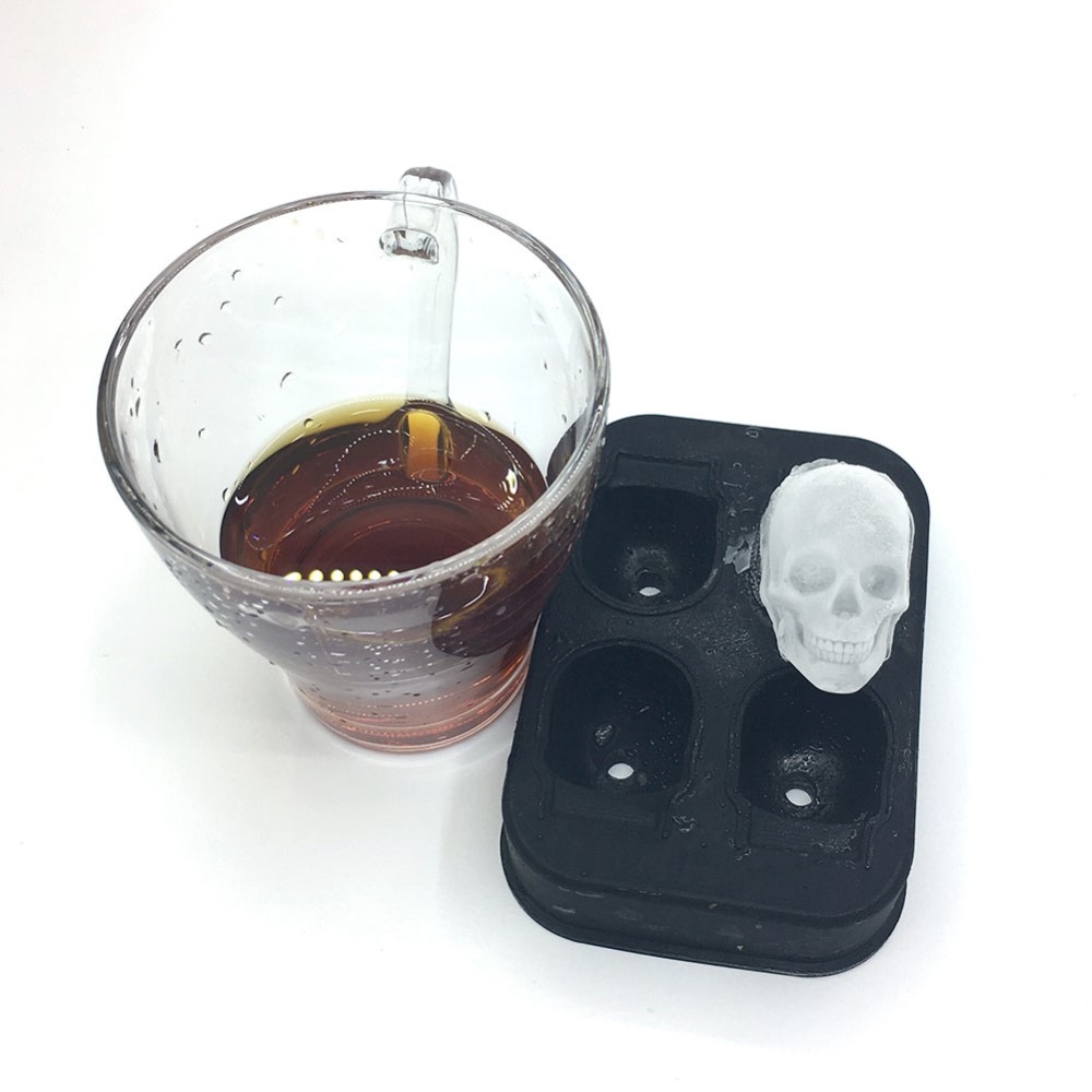 (4-fach) 3D Silikon Eiswürfel Form DIY Ice Cube Tray mit Deckel für Cocktails / Whisky / Softgetränke - Totenkopf