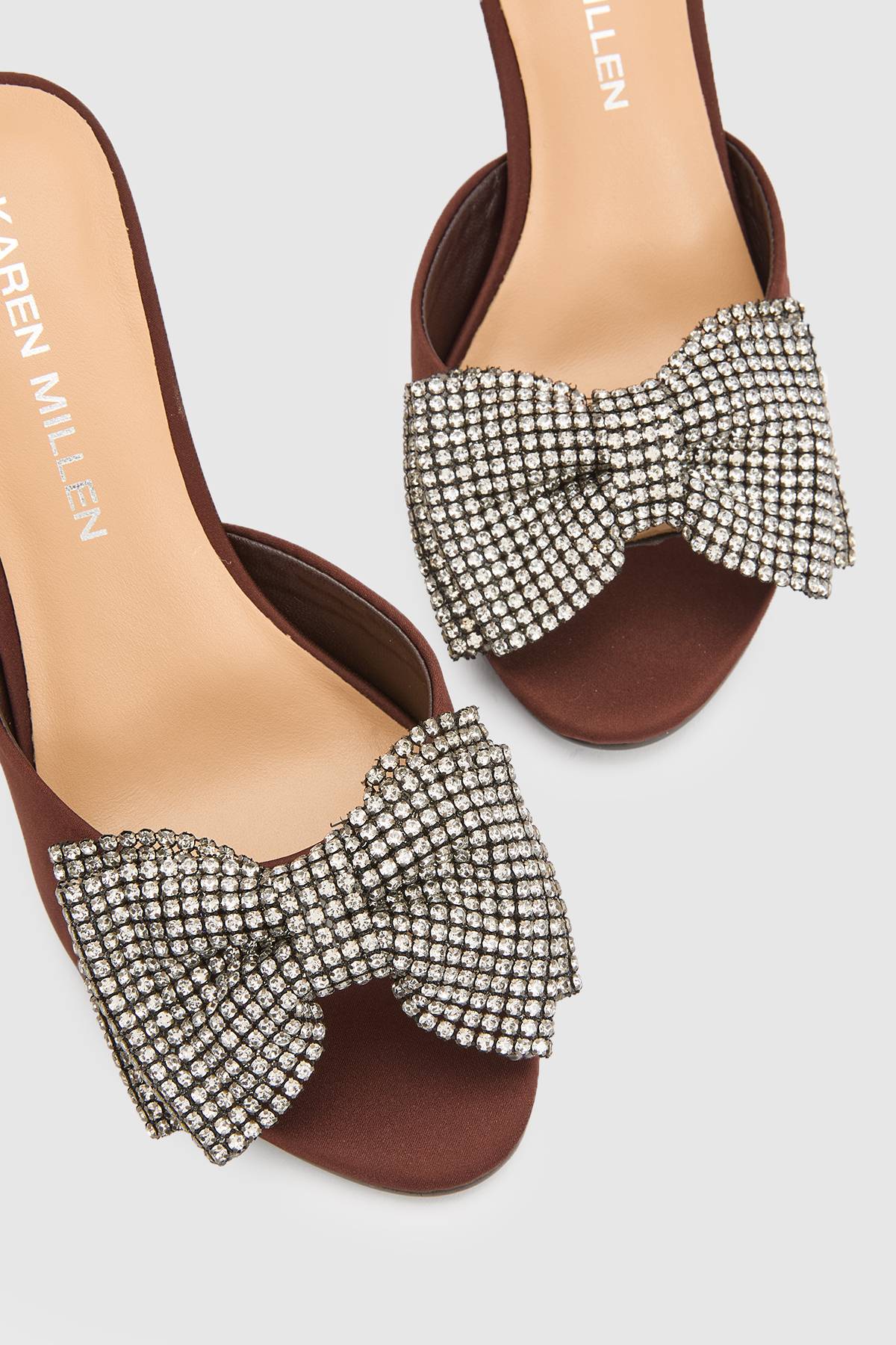 KarenMillen Mule À Bout Ouvert Avec Nœud En Satin Embelli