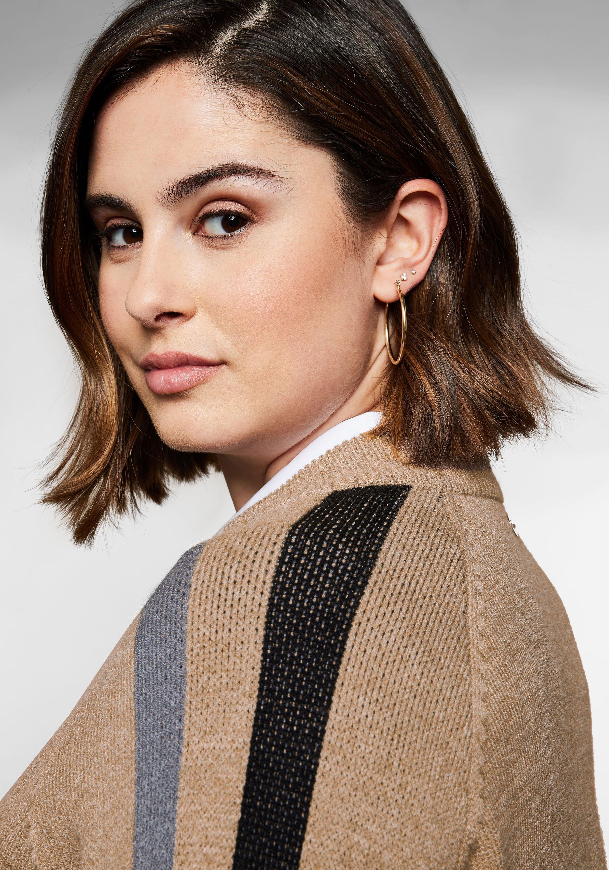 Strickjacke mit Raglanärmeln und Kontraststreifen