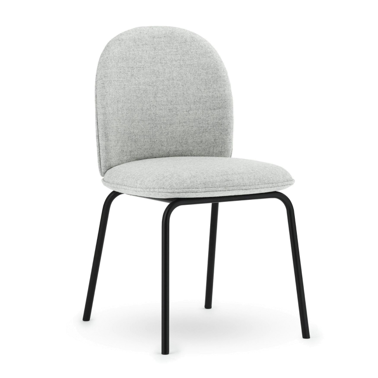 Normann Copenhagen Ace stoel zwart gepoedercoat onderstel Synergy
