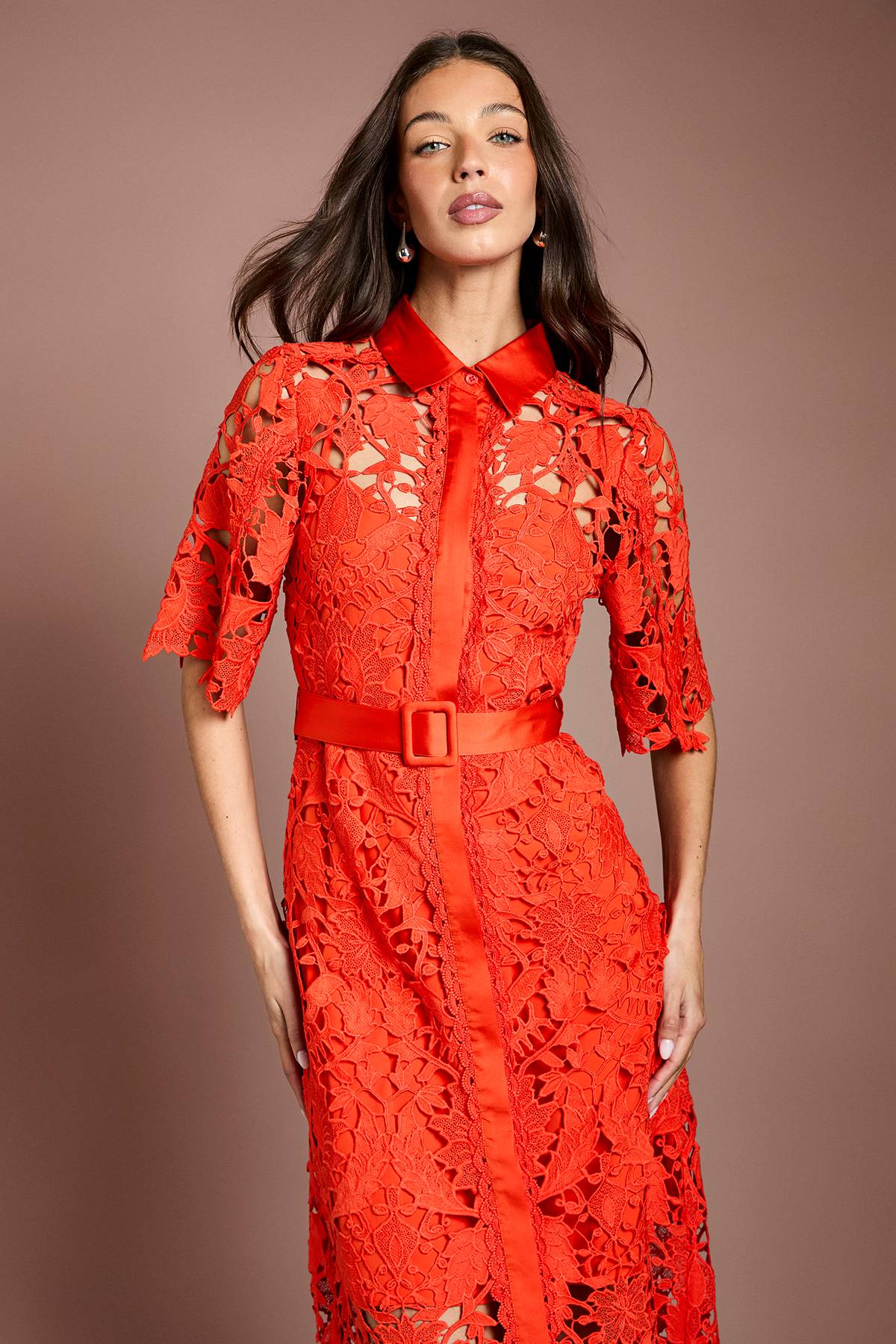 Coast Robe Chemise en Dentelle à Manches Courtes