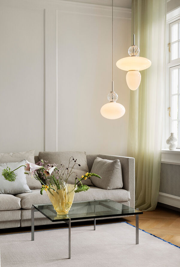 Nuura Rizzatto 32, satin silver / opal Satin silver / opal